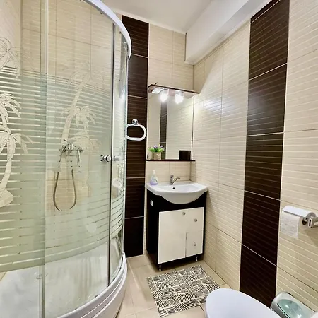 Summerland Nico 马马亚