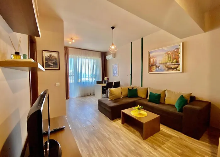 Summerland Nico 公寓 *